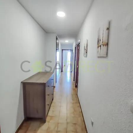 1 Bed Front Line Beachfront 阿尔姆尼卡